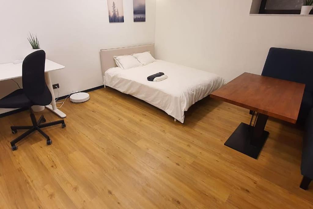 Dana-Entire Apartment Very Quiet And Central 2 Tallinn Bagian luar foto