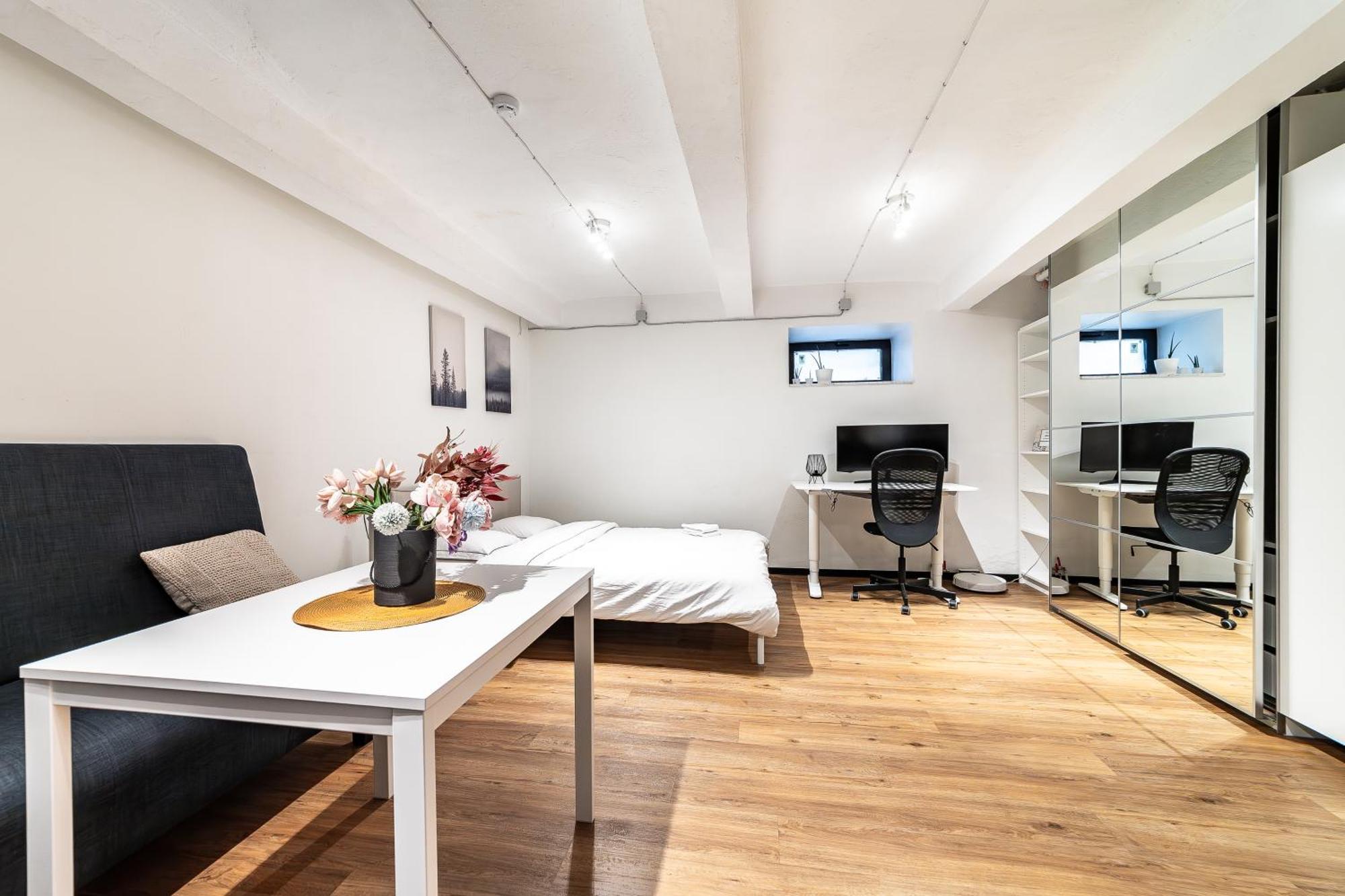 Dana-Entire Apartment Very Quiet And Central 2 Tallinn Bagian luar foto