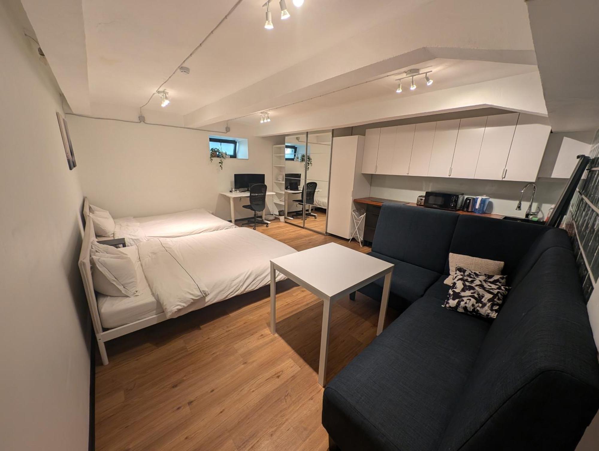 Dana-Entire Apartment Very Quiet And Central 2 Tallinn Bagian luar foto